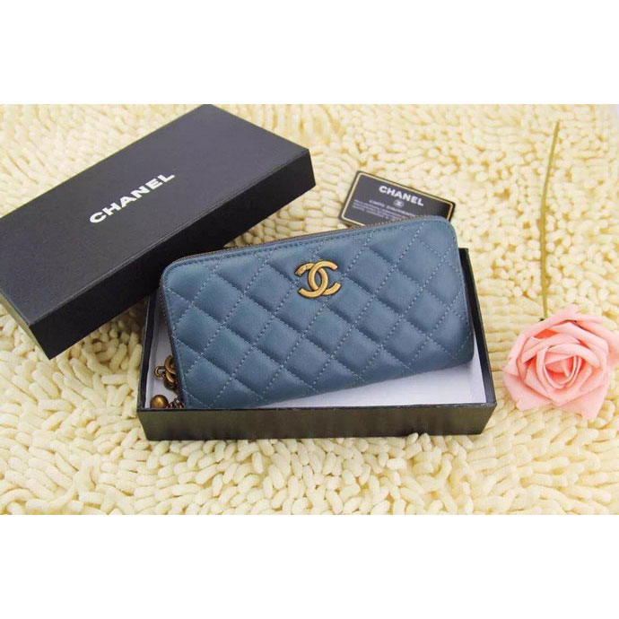 2015 Chanel Matelasse Original Leather Zip Around Wallet A219004 SkyBlue