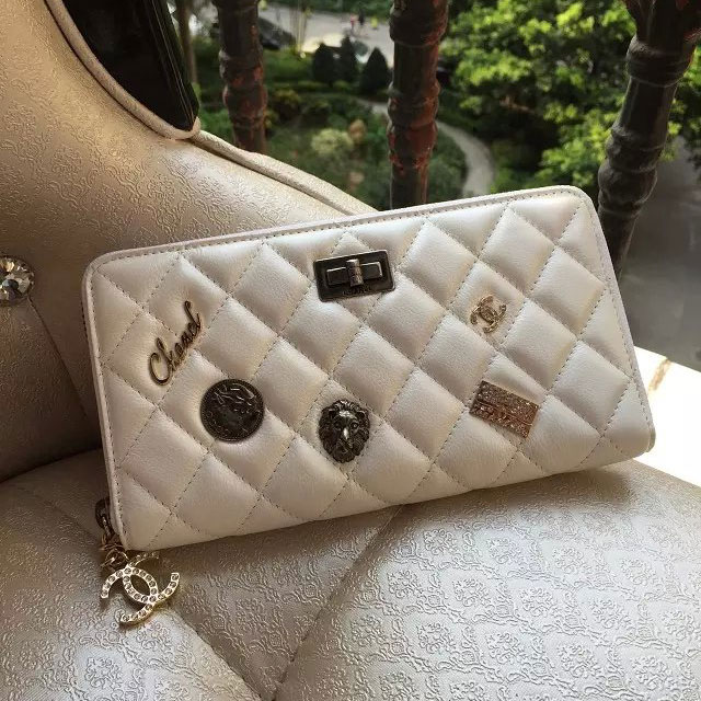 2015 Chanel Matelasse Zip Around Wallet Original Leather A80445 Offwhite