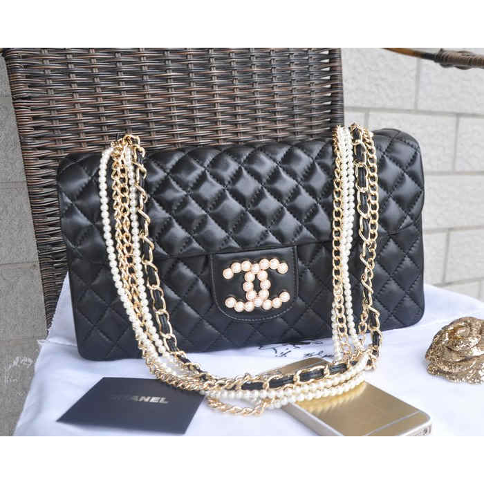 2015 Chanel Quilted Flap Handbag A35876 in Black