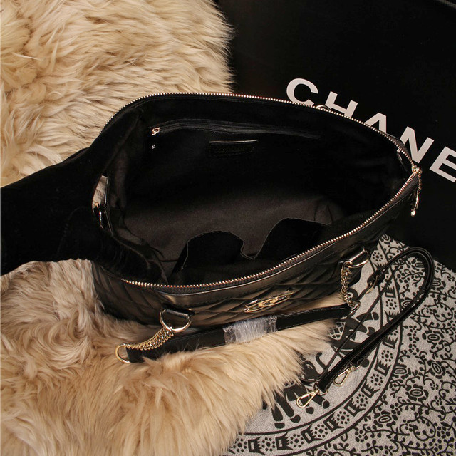 2015 Chanel Sheepskin Leather Shoulder Bag A68038 Black