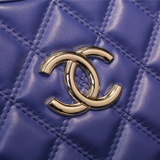 2015 Chanel Sheepskin Leather Shoulder Bag A68038 Blue