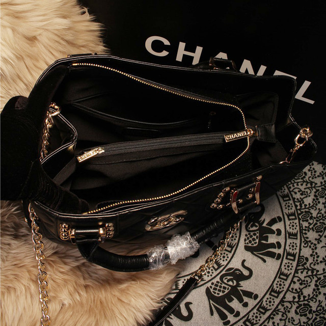 2015 Chanel Sheepskin Leather Tote Bag A68056 Black