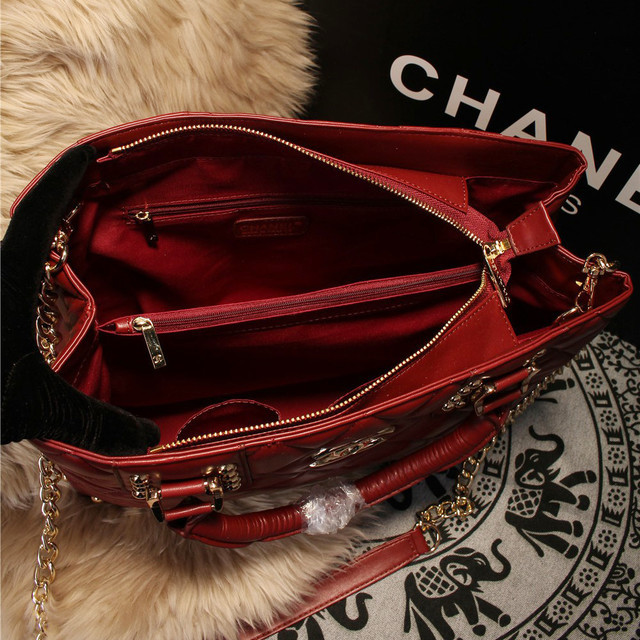 2015 Chanel Sheepskin Leather Tote Bag A68056 Burgundy