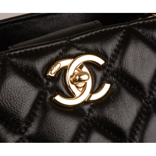 2015 Chanel Shopper Bag Sheepskin Leather A69123 Black