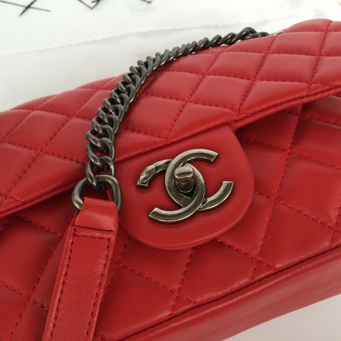 2015 Chanel Shoulder Bag Burgundy Rocks Lambskin A92745 Red