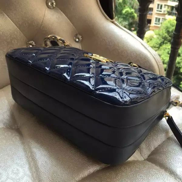 2015 Chanel Shoulder Bag Original patent Leather A99256 Blue