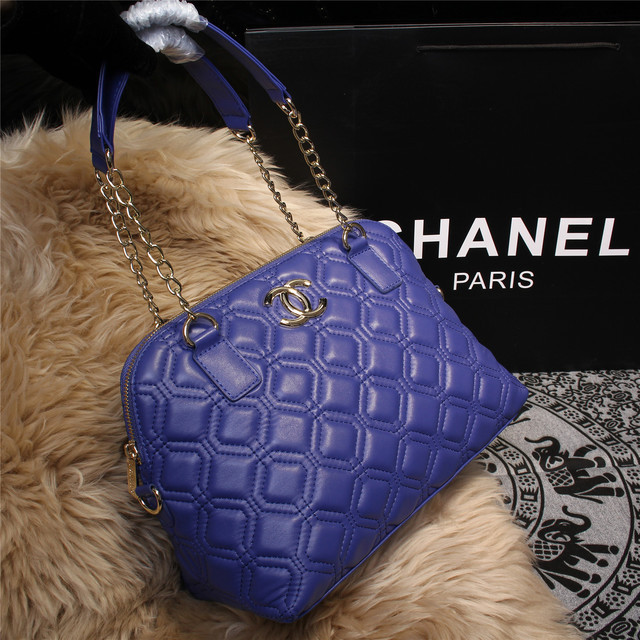 2015 Chanel Shoulder Bag Sheepskin Leather A68029 Royal