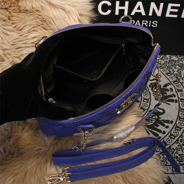 2015 Chanel Shoulder Bag Sheepskin Leather A68029 Royal