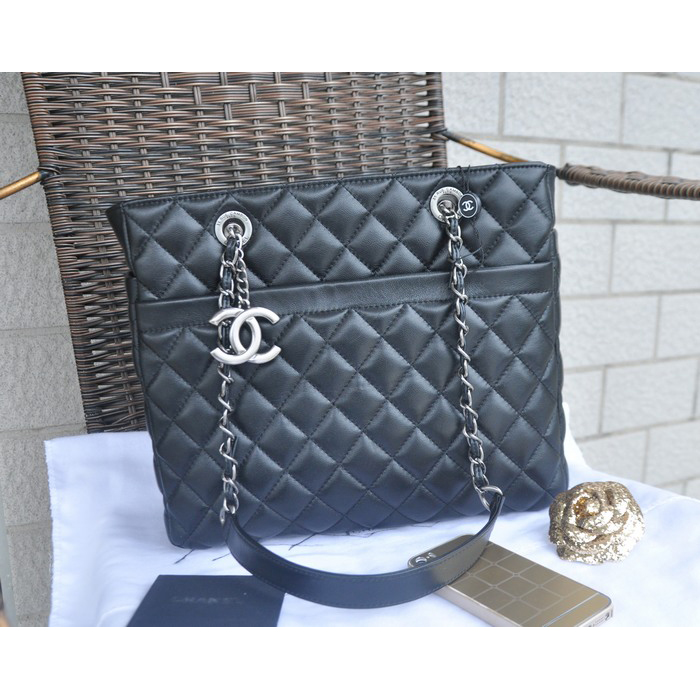 2015 Chanel Shoulder Bag Sheepskin Leather A72300 Black