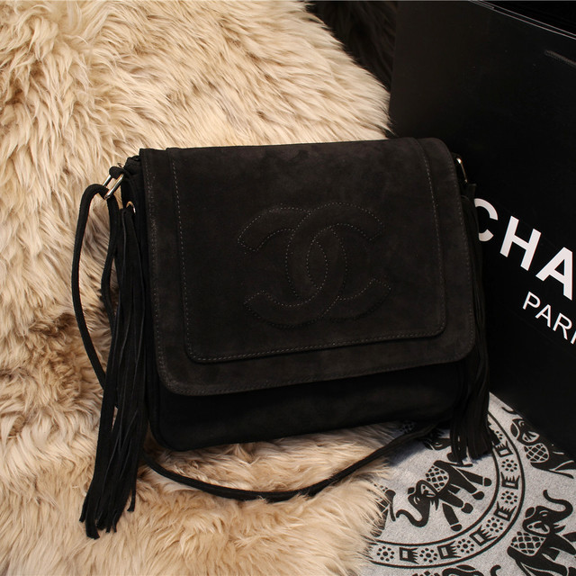 2015 Chanel Suede Leather Messenger Bag A68033 Black