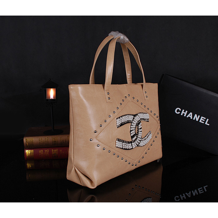 2015 Chanel Tote Bag Bright Leather A68088 Apricot