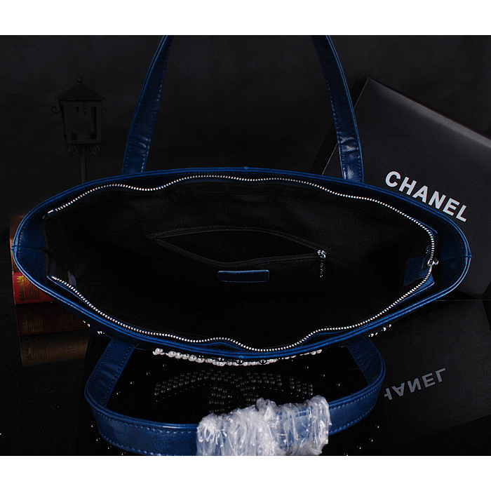 2015 Chanel Tote Bag Bright Leather A68088 Royal