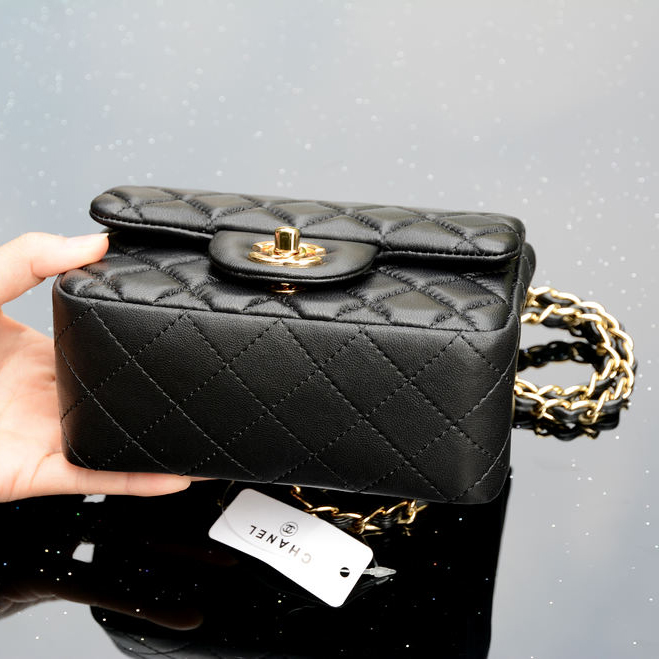 2015 Chanel mini Classic Flap Bag Black Sheepskin leather A37585 Gold