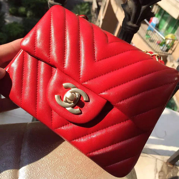 2015 Chanel mini Classic Flap Bag Red Original Sheekskin leather A1115 Gold