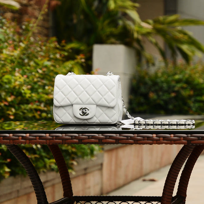 2015 Chanel mini Classic Flap Bag White Sheepskin leather A37585 Silver