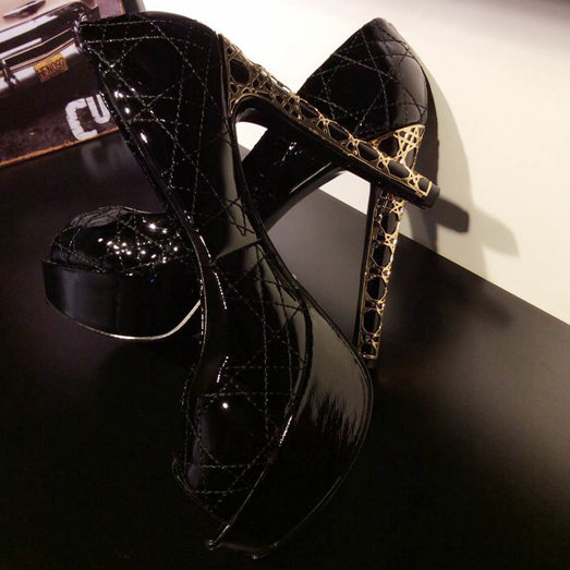 2015 Dior women spring patent leather high-heeled shoes