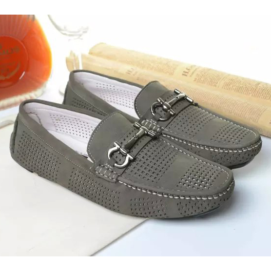 2015 Ferragamo men Perforated breathable casual shoes