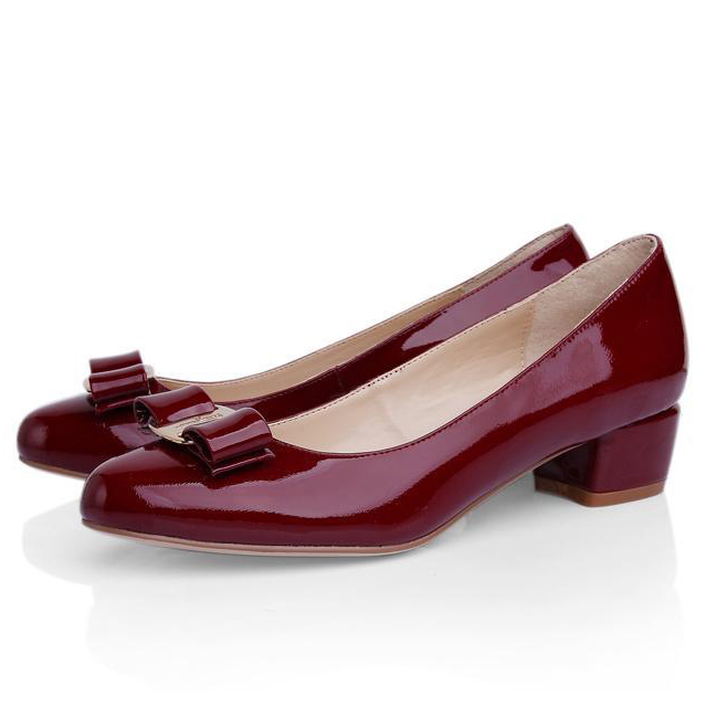 2015 Ferragamo patent leather bow shoes