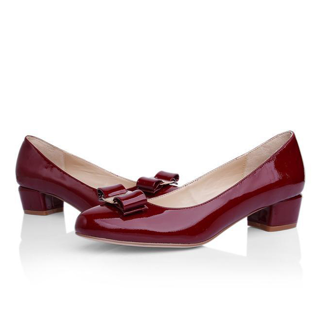 2015 Ferragamo patent leather bow shoes