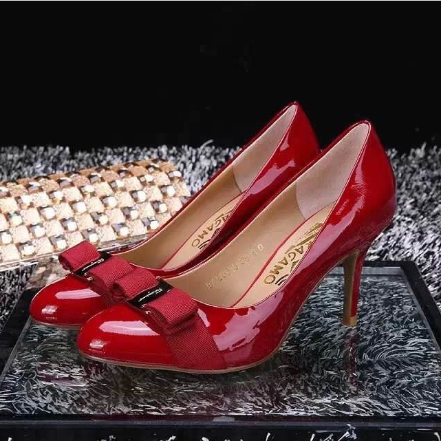 2015 Ferragamo women patent leather high-heeled shoes