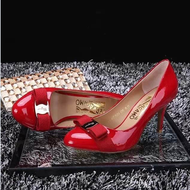 2015 Ferragamo women patent leather high-heeled shoes