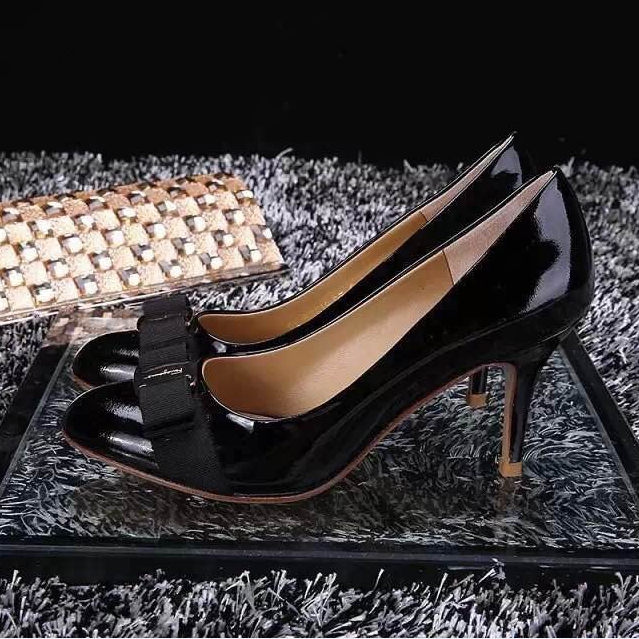 2015 Ferragamo women patent leather high-heeled shoes