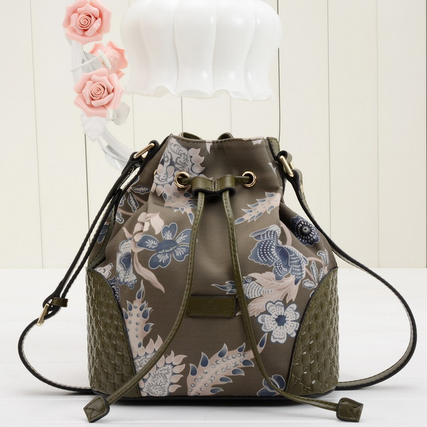 2015 Gucci Camouflage Leather Bucket Bag 354228 Khaki