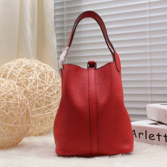 2015 Hermes Picotin Lock MM Bag in Clemence Leather H8616 Red