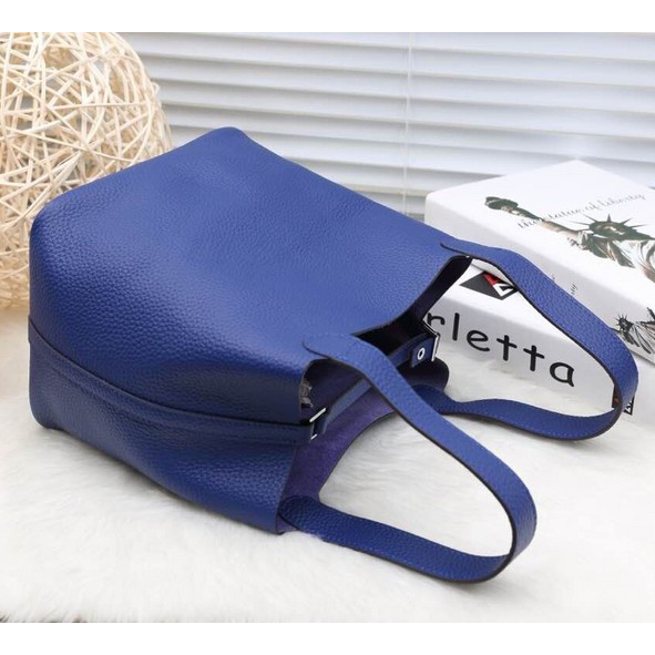 2015 Hermes Picotin Lock MM Bag in Clemence Leather H8616 Royal