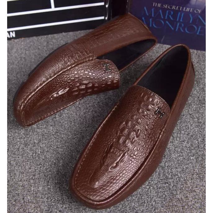 2015 Hermes men Crocodile stripes leather casual shoes