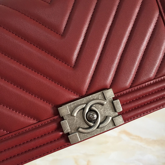 2015 LE Boy Chanel Flap Shoulder Bag Original Leather A67086 Claret