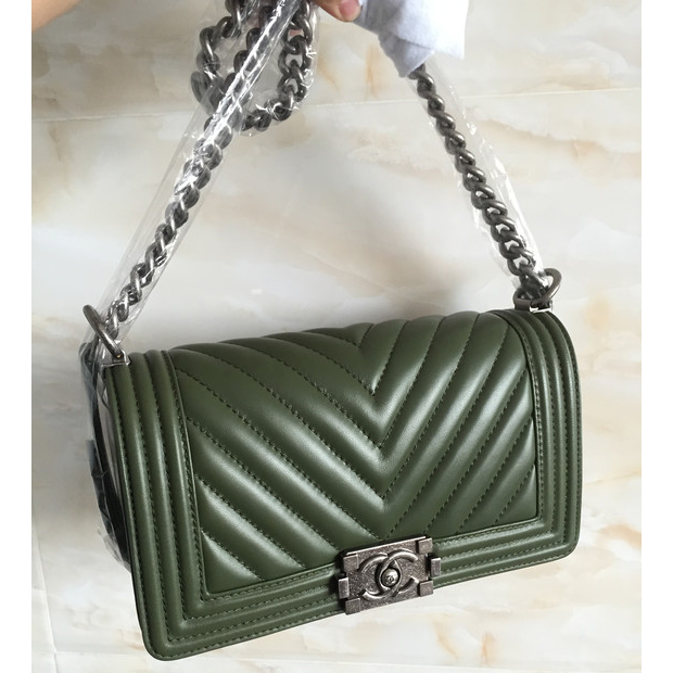 2015 LE Boy Chanel Flap Shoulder Bag Original Leather A67086 Green