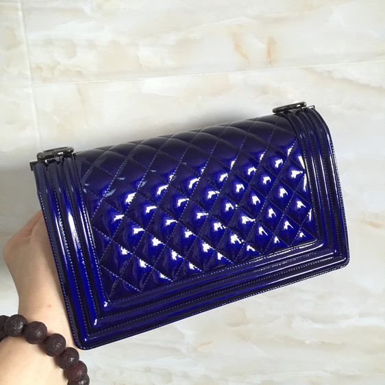 2015 LE Boy Chanel Flap Shoulder Bag Original Patent leather A67086 Blue