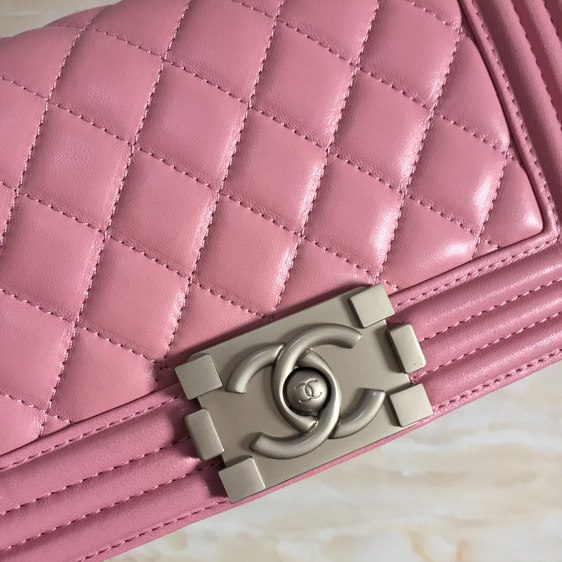 2015 LE Boy Chanel Flap Shoulder Bag Original Sheepskin Leather A67063 Pink