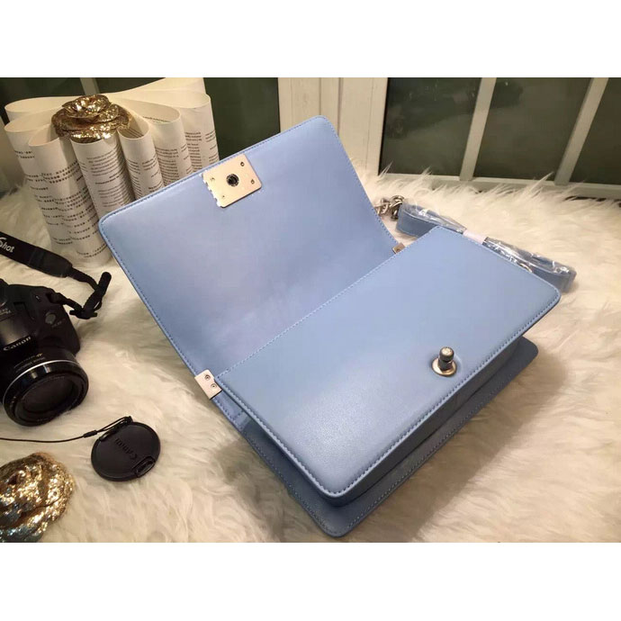 2015 LE Boy Chanel Flap Shoulder Bag Original Sheepskin Leather A67086 SkyBlue