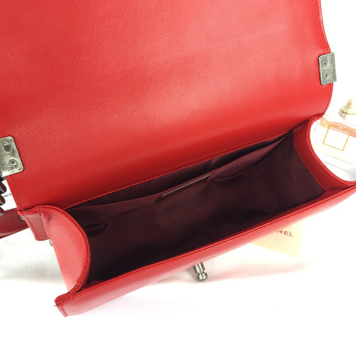 2015 Le Boy Chanel Flap Shoulder Bag Original Sheepskin Leather A92828 Red