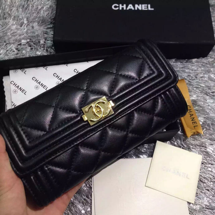 2015 Le boy Chanel Matelasse Bi-Fold Wallet Original Leather A50096 Black