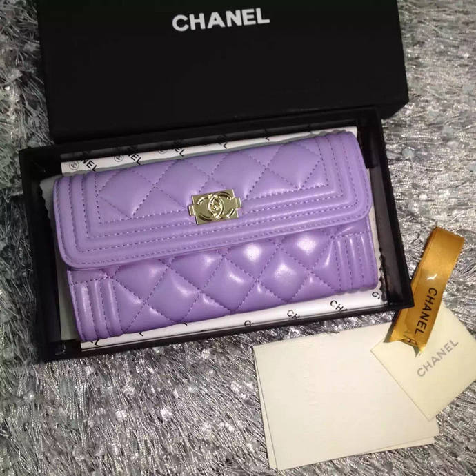 2015 Le boy Chanel Matelasse Bi-Fold Wallet Original Leather A50096 Lavender