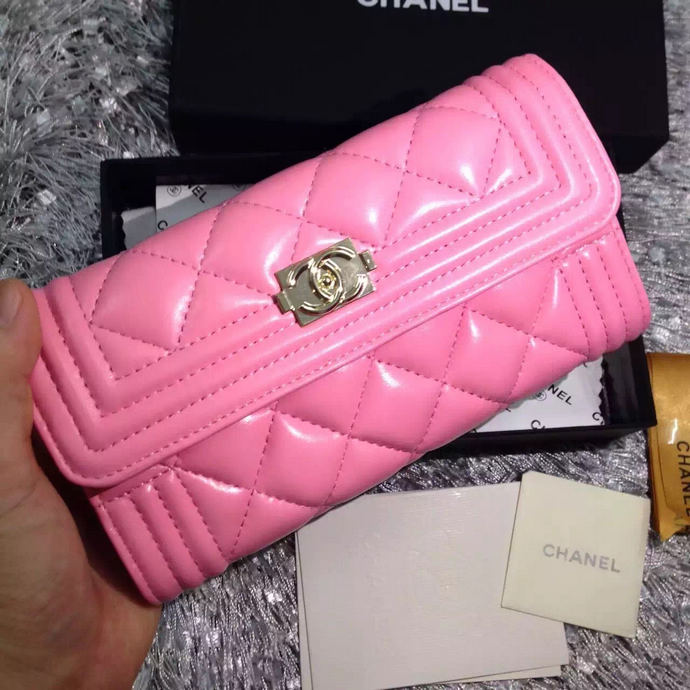 2015 Le boy Chanel Matelasse Bi-Fold Wallet Original Leather A50096 Pink