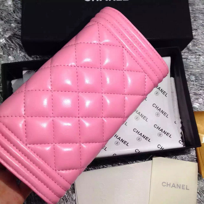 2015 Le boy Chanel Matelasse Bi-Fold Wallet Original Leather A50096 Pink