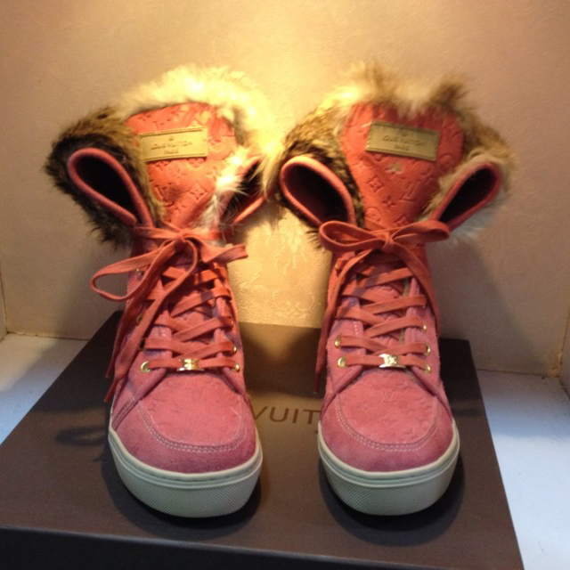 2015 Louis vitton women Wild rabbit boots