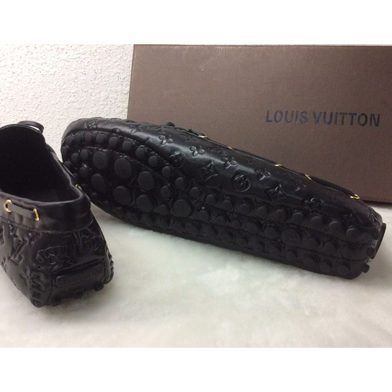 2015 Louis vitton women embossed shoes