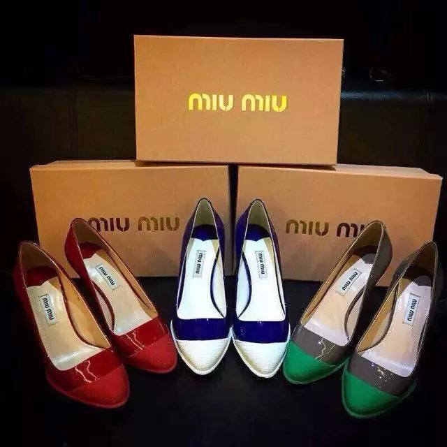 2015 Miu Miu women Patent leather shoes