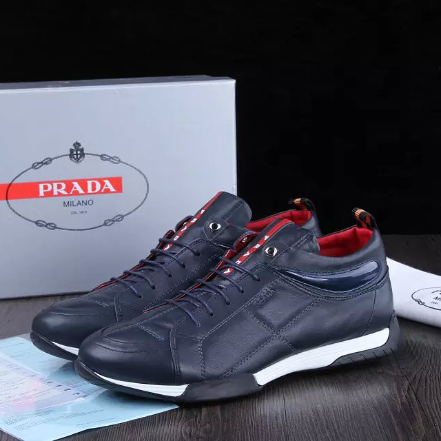 2015 Prada men Laser drilling patent leather shoes