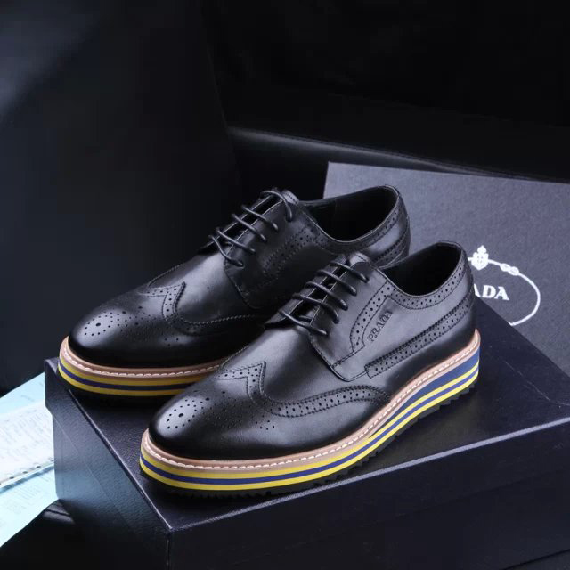 2015 Prada men Laser drilling patent leather shoes