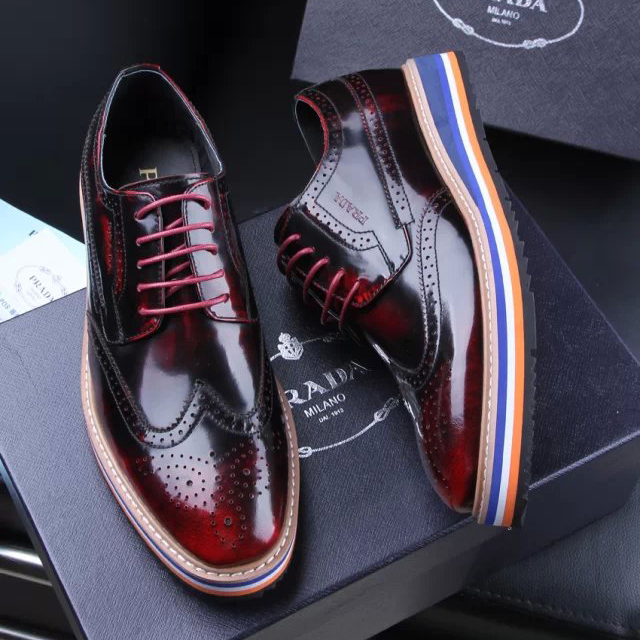 2015 Prada men Laser drilling patent leather shoes