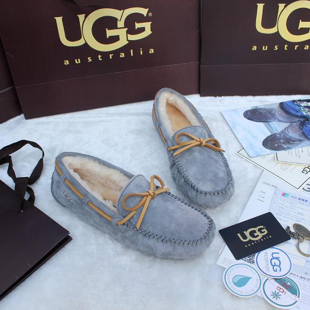 2015 UGG Classic casual shoes