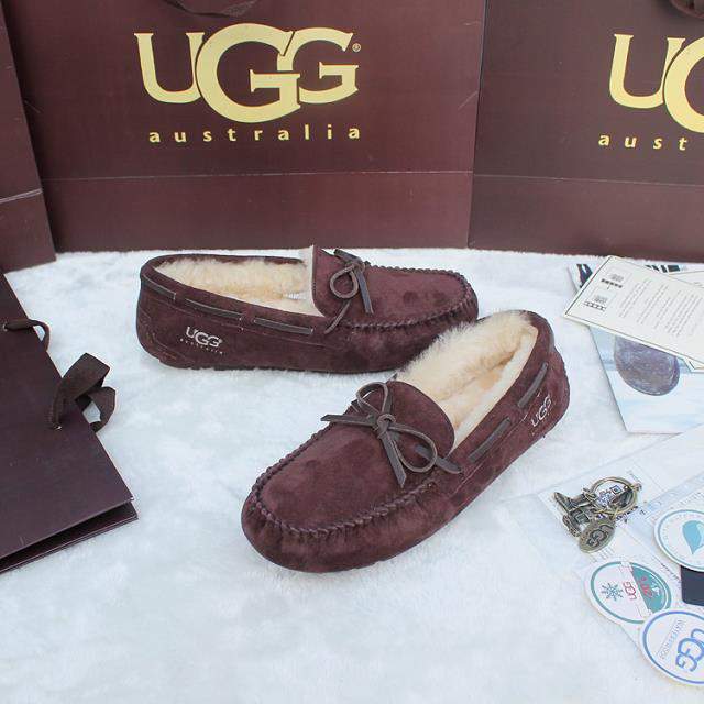 2015 UGG Classic casual shoes