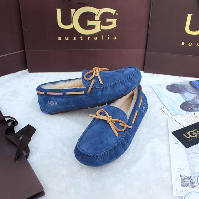 2015 UGG Classic casual shoes