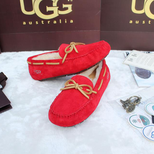 2015 UGG Classic casual shoes